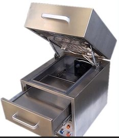 UV cleaner