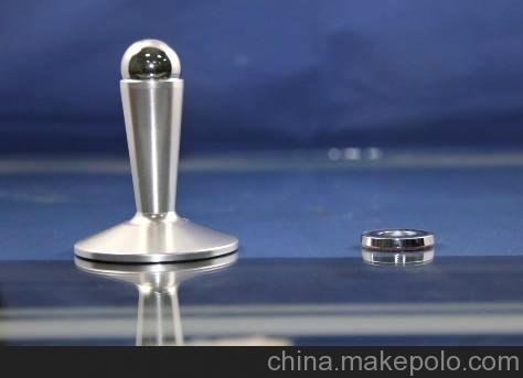 手機(jī)平板電腦多功能旋轉(zhuǎn)支架，懶人支架，車(chē)載支架送手機(jī)防輻射貼圖片