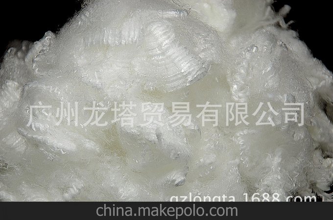 110℃白色低熔點(diǎn)滌綸纖維圖片