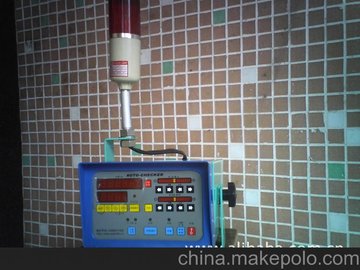 自動(dòng)打頭機(jī)多工位冷鐓機(jī)冷鐓機(jī)二模四沖螺絲機(jī)二模四沖打頭機(jī)電腦