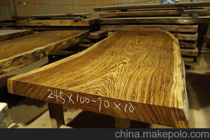 工廠(chǎng)批發(fā)新現貨 精品烏金木大板桌 斑馬木餐桌 實(shí)木辦公會(huì )議桌圖片