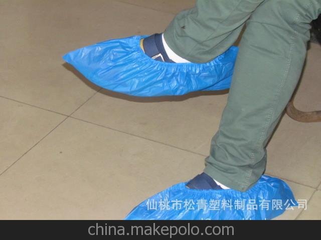 [廠家直銷] 一次性塑料鞋套 質(zhì)優(yōu)價(jià)廉 外貿(mào)出口 量大圖片