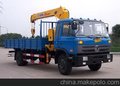 东风153随机起重运输车，153随车吊价格