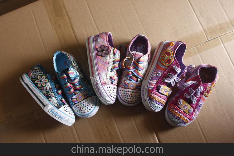 skechers闪灯帆布系带低帮女童鞋批发